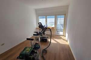 5- Zimmer Wohnung in Köln Lognerich – Erstbezug nach Sanierung, WG geeignet – Heinrich-Hoerle-Str. 4a, 50737 Longerich, Köln – Vorschaubild 8