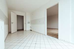 Ideal für Singles & Paare: 2-Zimmer-Wohnung mit Aufzug in Stadtfeld Ost – Große Diesdorfer Straße 30, 39108 Stadtfeld Ost, Magdeburg – Vorschaubild 9