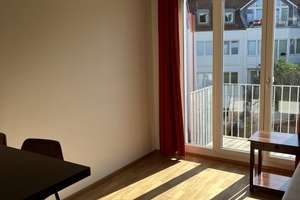 Alltagstaugliche 1-Zimmer-Wohnung mit Balkon in Pasing