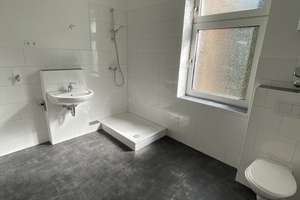 Großzügige 2,5 Raum-Wohnung mit Laminat und neuen Badezimmer  72,71m² – Beethovenstraße 21, 45884 Rotthausen, Gelsenkirchen – Vorschaubild 8