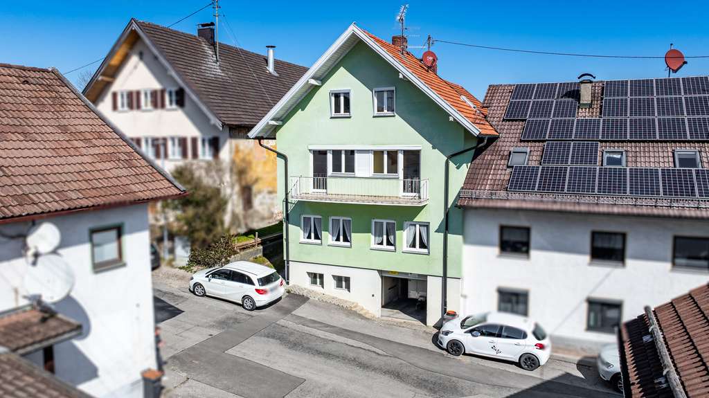 Immobilie in Peiting - Mehrfamilienhaus mit Entwicklungspotential im Zentrum von Peiting - Bild 1