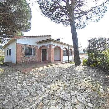 Haus in Riells i Viabrea