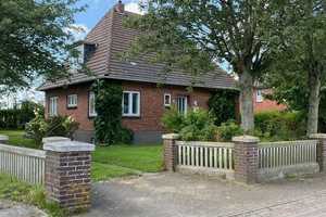 Gepflegtes 5-Zi-Einfamilienhaus mit Garten, Terrasse auf großem Grundstück in Wyk auf  Föhr – Nordfriesland (Kreis) – Vorschaubild 1