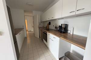 Helle 2-Zimmer-Dachgeschosswohnung mit großer Südterrasse direkt zum Zamila-Park - provisionsfrei – Friedrich-Eckart-Straße 50, 81929 Englschalking, München – Vorschaubild 6