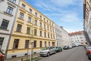 RENDITESTARKE KAPITALANLAGE MIT GARTEN - IM REPRÄSENTATIVEN, BEREITS SANIERTEN ALTBAU IN EUTRITZSCH – Die vollständige Adresse der Immobilie erhältst du vom Anbieter., 4129 Eutritzsch, Leipzig – Vorschaubild 1