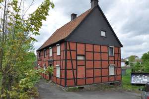 Entkerntes Mehrfamilienhaus: Ideale Projektchance für Handwerker – Die vollständige Adresse der Immobilie erhältst du vom Anbieter., 58706 Menden (Sauerland) – Vorschaubild 1