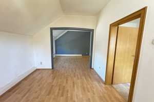 Drei Wohneinheiten in zwei verbundenen Häusern mit gepflegtem Garten, Garage und solider Ausstattung – Gütersloh (Kreis) – Vorschaubild 32