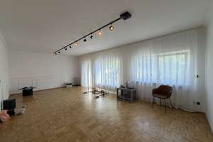 Großzügige 4-Zimmer-Wohnung mit 124 m², 2 Bädern, Balkon und hochwertiger Einbauküche – Bertha-von-Suttner-Straße 14, 65189 Südost, Wiesbaden – Vorschaubild 5