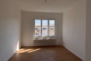 Familienwohnung mit Balkon und viel Tageslicht – Die vollständige Adresse der Immobilie erhältst du vom Anbieter., 10559 Moabit, Berlin – Vorschaubild 7