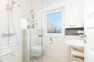 Grömitz/Ostsee - Apartmenthaus mit 5 Wohneinheiten in Strandnähe – Die vollständige Adresse der Immobilie erhältst du vom Anbieter., 23743 Grömitz – Vorschaubild 11