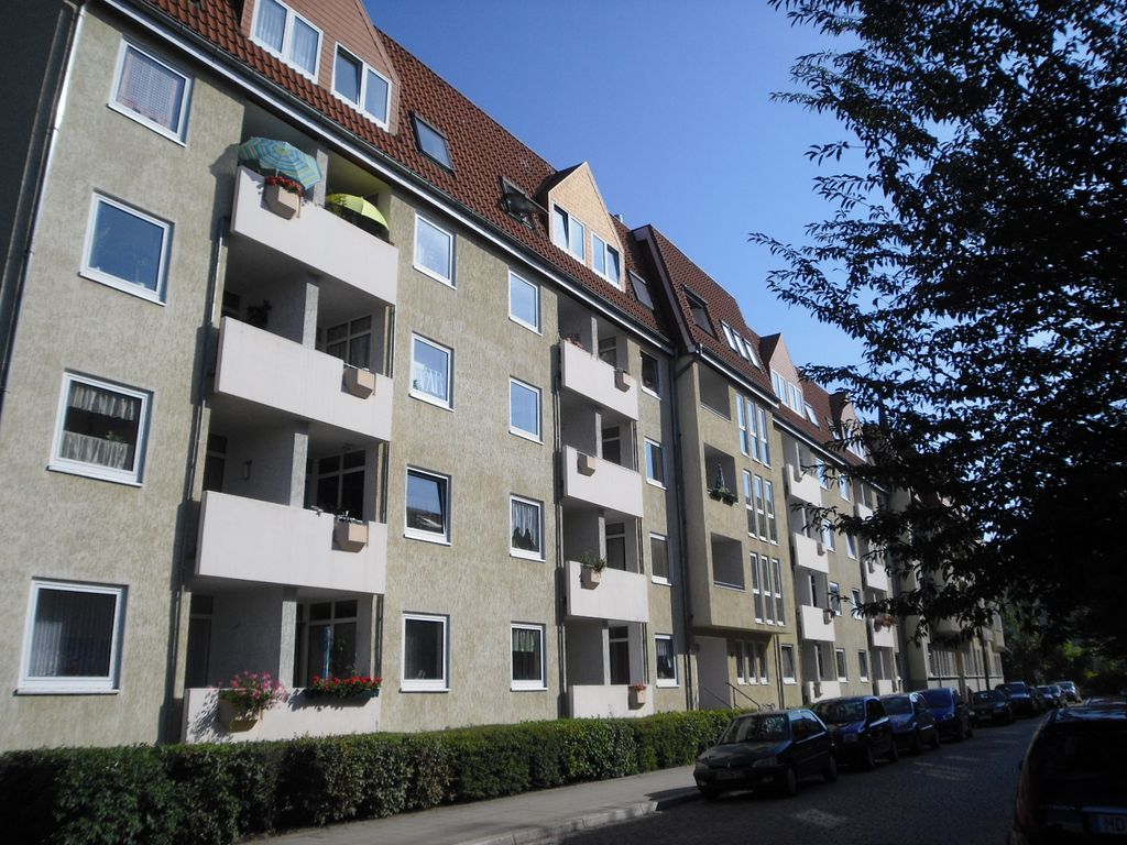 1,5 Zimmer Wohnung in Magdeburg Stadtfeld mit EBK