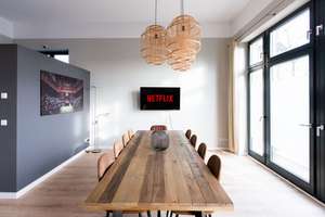 Loftartiges Wohnen in alter Fabrik, individueller Stil, MÖBLIERT, mit Terrasse (006)