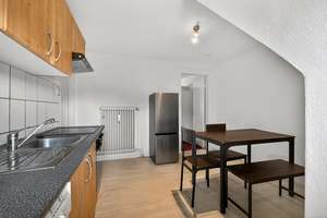 Dachgeschosswohnung 2 Zimmer in zentraler Lage nähe EKZ Farmsen – Die vollständige Adresse der Immobilie erhältst du vom Anbieter., 22147 Rahlstedt, Hamburg – Vorschaubild 6