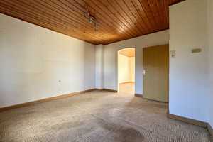 Sanierungsbedürftiges 2 bis 3 Fam.-Haus am Schmölderpark * Top-Lage * schöner Garten * sofort frei * – Mönchengladbach – Vorschaubild 13