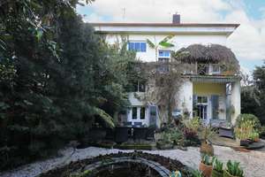 Denkmalgeschützte Villa in direkter Lage zum Rhein mit parkähnlichem Grundstück – Die vollständige Adresse der Immobilie erhältst du vom Anbieter., 53227 Oberkassel, Bonn – Vorschaubild 2