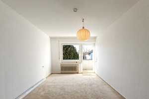 Reihenendhaus mit Garage am Ortsrand von Rommelsbach – Reutlingen (Kreis) – Vorschaubild 12