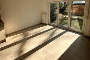 Moderne 2-Zimmer-Wohnung mit Gartenanteil, überdachter Terrasse und Tiefgaragenstellplatz in Heilbro – Die vollständige Adresse der Immobilie erhältst du vom Anbieter., 74074 Sontheim, Heilbronn – Vorschaubild 3