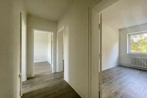 Beliebte Eigentumswohnung mit Balkon in Kiel-Schreventeich! – Kronshagener Weg 98, 24116 Schreventeich, Kiel – Vorschaubild 5