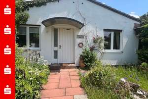 Idyllischer Bungalow mit der Chance zur Selbstverwirklichung

 – Die vollständige Adresse der Immobilie erhältst du vom Anbieter., 82515 Wolfratshausen – Vorschaubild 1
