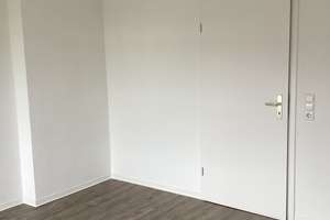 Frisch renovierte 2 Zimmer Wohnung! – Karl-Schurz-Str. 10, 39114 Cracau, Magdeburg – Vorschaubild 2