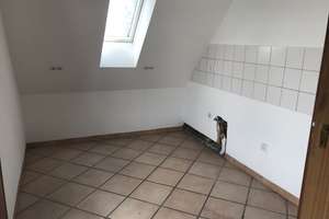 "KEINE KÄUFERPROVISION"
WOHNEN UND ARBEITEN
EFH mit Einliegerwohnung und 
Halle in Geldern – Die vollständige Adresse der Immobilie erhältst du vom Anbieter., 47608 Geldern – Vorschaubild 21