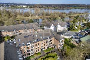 Leerstand, zwei Balkone und Tiefgaragenplatz!