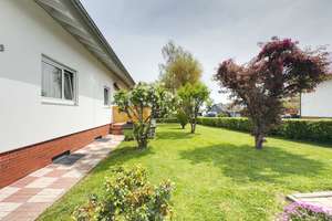Provisionsfrei! Saniertes KFW-100 Haus mit großen Garten & Garage in Toplage – Die vollständige Adresse der Immobilie erhältst du vom Anbieter., 78664 Eschbronn – Vorschaubild 5