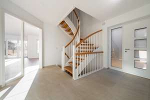 Exklusiver Neubau mit Charme und Komfort – Die vollständige Adresse der Immobilie erhältst du vom Anbieter., 22889 Tangstedt – Vorschaubild 2