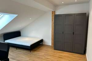 Möbeliertes WG Zimmer (3er WG) in München-Freimann