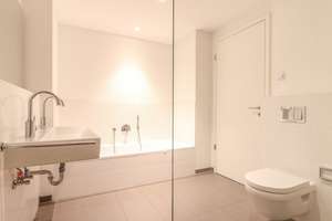 Lichtdurchflutetes Wohnambiente mit eleganter Loggia & moderner EBK – Maybachstraße 31, 70469 Bahnhof Feuerbach, Stuttgart – Vorschaubild 5