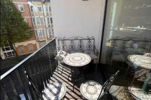 Furnished Stylish 3-Room Apartment with Stunning City View  – Silbersteinstr. 45, 12501 Neukölln (Ortsteil), Berlin – Vorschaubild 13