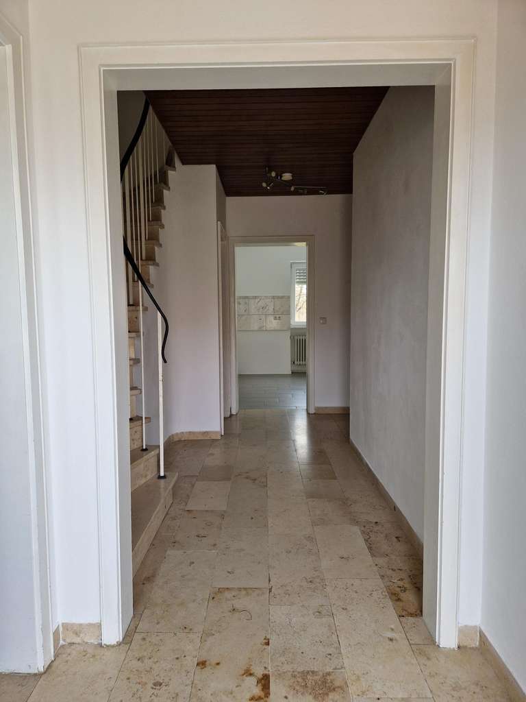 Immobilie in Wolnzach - helle DHH für Pendler mit Familie - Bild 1