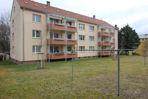 3-Zimmer, Balkon, Dusche im Bad – Sterzelstraße 13, 9117 Siegmar, Chemnitz – Vorschaubild 3