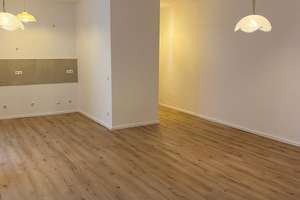 Sanierte 3-Zimmer-Wohnung im Herzen von Wiesbaden – Herrngartenstraße 17, 65185 Mitte, Wiesbaden – Vorschaubild 2