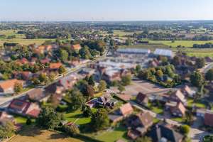 Geräumiges Wohnhaus in bester Lage von Westerholt - mit Platz für die ganze Familie und Hundefreunde – Die vollständige Adresse der Immobilie erhältst du vom Anbieter., 26556 Westerholt – Vorschaubild 16
