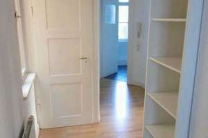 Schöne helle Altbauwohnung mit Erker in top Lage Mitten in der Stadt – Die vollständige Adresse der Immobilie erhältst du vom Anbieter., 70182 Rathaus, Stuttgart – Vorschaubild 6