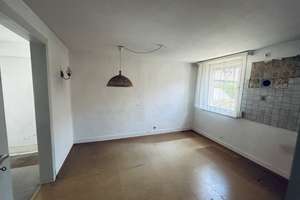 Ruhig und sonnig, renovierungsbedürftig- Toller gr. Garten + 56 qm ausbaubares DG!  + ZUSATZGEBÄUDE – Die vollständige Adresse der Immobilie erhältst du vom Anbieter., 70435 Zuffenhausen-Mitte, Stuttgart – Vorschaubild 19