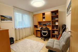 Property thumbnail 23