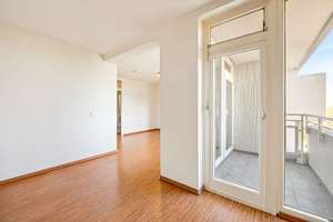 Property thumbnail 9