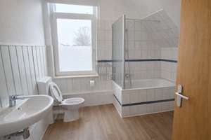 ATTRAKTIVE KAPITALANLAGE IM HERZEN VON OLDENBURG – VOLLVEMIETETES ZWEIFAMILIENHAUS – Die vollständige Adresse der Immobilie erhältst du vom Anbieter., 26135 Osternburg, Oldenburg (Oldenburg) – Vorschaubild 13