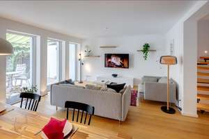 Möbliert: Modernes, familienfreundliches Townhouse in Fasangarten – Die vollständige Adresse der Immobilie erhältst du vom Anbieter., 81549 Südgiesing, München – Vorschaubild 1