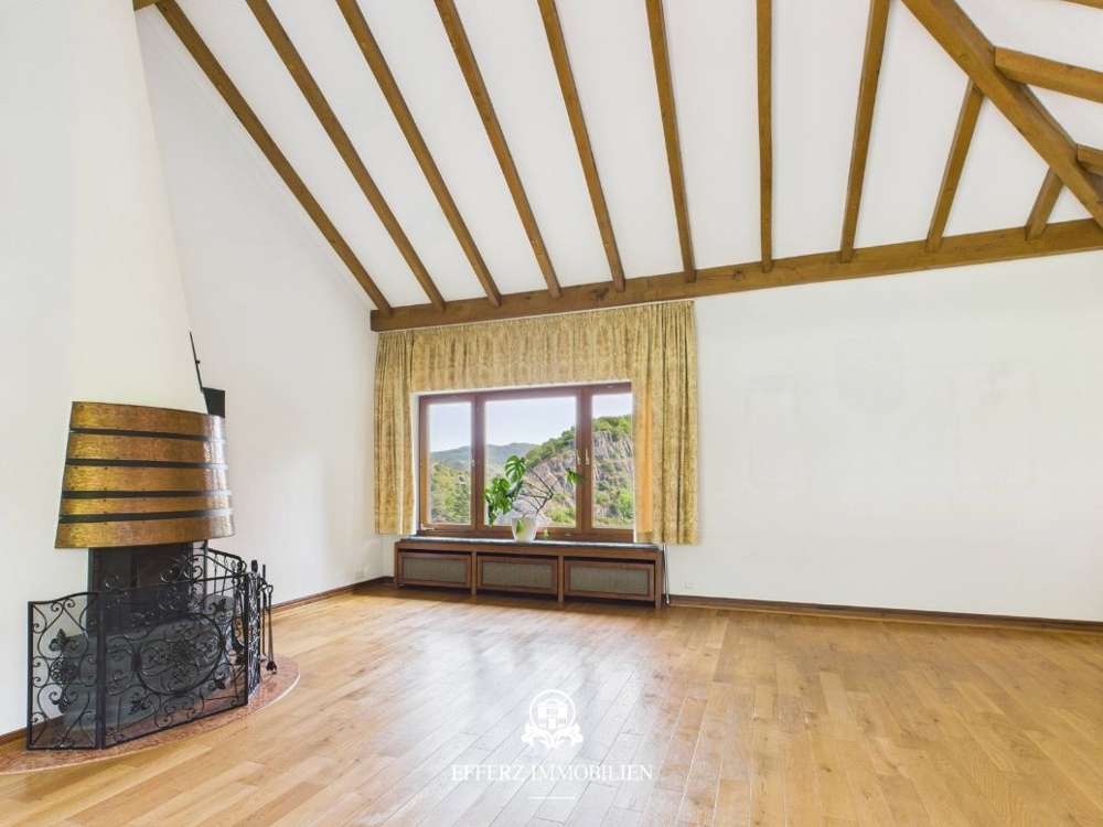 Immobilie in Altenahr - Großzügiges Anwesen mit parkähnlichem Grundstück und traumhaftem Panoramablick! - Bild 6