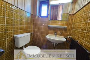 Einfamilienhaus in in begehrter & zentraler Lage von HB-Neustadt mit Potential, Garage, Balkon&Pool – Die vollständige Adresse der Immobilie erhältst du vom Anbieter., 28199 Neuenland, Bremen – Vorschaubild 7