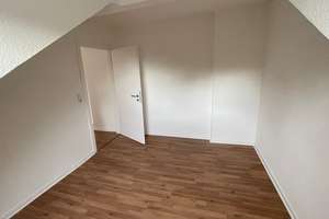 gemütliche Dachgeschoßwohnung  mit zwei Zimmern in Düsseldorf Pempelfort – Klever Straße 69, 40477 Pempelfort, Düsseldorf – Vorschaubild 10