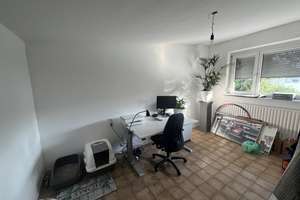 Ruhiges Reihenmittelhaus mit Garten für den grünen Daumen im Herzen von Köln-Heimersdorf – 50767 Heimersdorf, Köln – Vorschaubild 9