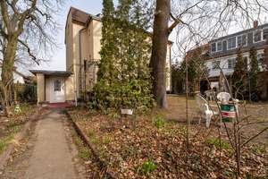 Platz für Ideen: Vielseitig nutzbares Grundstück mit Einfamilienhaus / Mehrgenerationenhaus – Die vollständige Adresse der Immobilie erhältst du vom Anbieter., 12623 Mahlsdorf, Berlin – Vorschaubild 3