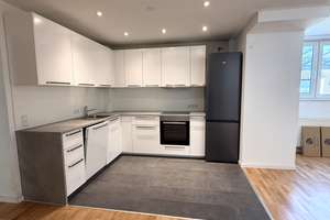 Renovierte 4-Zimmer-Hochparterrewohnung mit EBK in urbaner Lage! – Vorgebirgsstraße 32, 53111 Nordstadt, Bonn – Vorschaubild 2