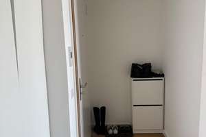 Eden Tower 23: Furnished Apartment | 20th Floor | Gym, Rooftop & 24/7 Concierge – Europa-Allee 11, 60327 Gallus, Frankfurt am Main – Vorschaubild 4