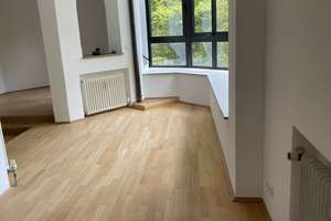  Exklusive 169 m² Wohnung im 1. OG mit Wintergarten (am Isar-Hochufer) – Heilmannstraße 31b, 81479 Thalkirchen, München – Vorschaubild 5