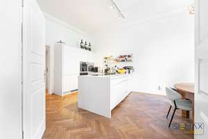 Altbaujuwel in Bestlage – 3,5 Zimmer mit Südwestbalkon am Prinzregentenplatz – Die vollständige Adresse der Immobilie erhältst du vom Anbieter., 81675 Steinhausen, München – Vorschaubild 4